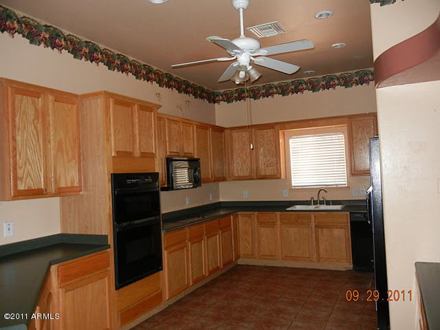 37509 N 16th St, Phoenix, AZ 85086