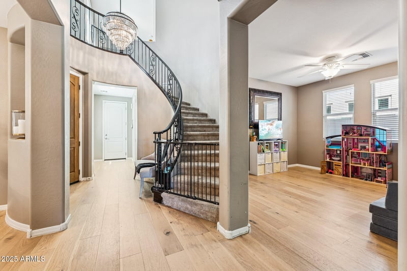 3751 Matthew Dr, Phoenix, AZ 85050