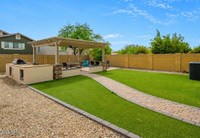 3751 Whitman Dr, Anthem, AZ 85086