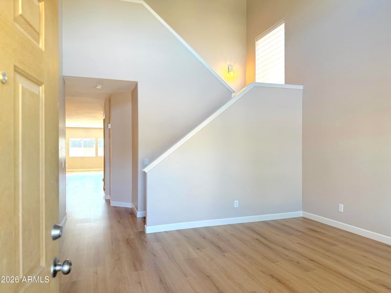 3751 Whitman Dr, Anthem, AZ 85086