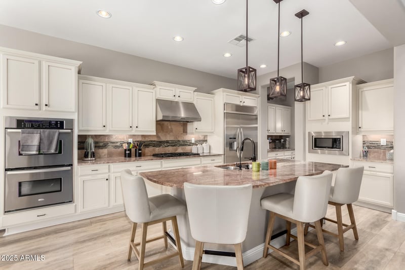 3751 Zachary Dr, Phoenix, AZ 85050