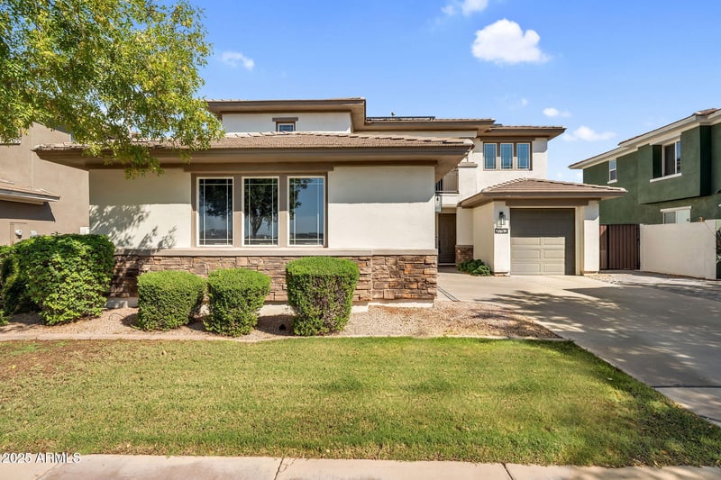 3752 Robin Ln, Gilbert, AZ 85296