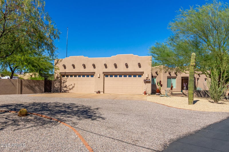37529 20th St, Phoenix, AZ 85086