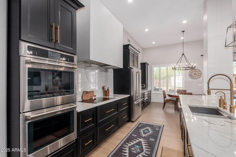 37529 20th St, Phoenix, AZ 85086