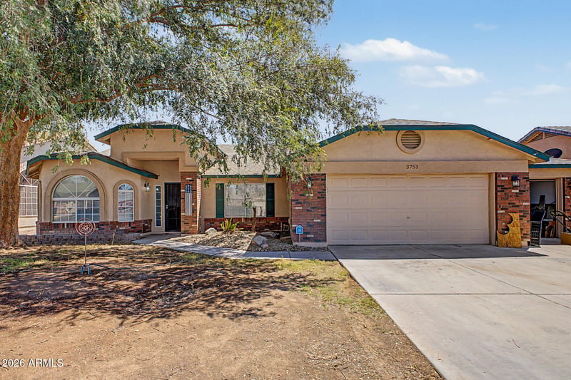 3753 E Whitehall Dr, San Tan Valley, AZ 85140