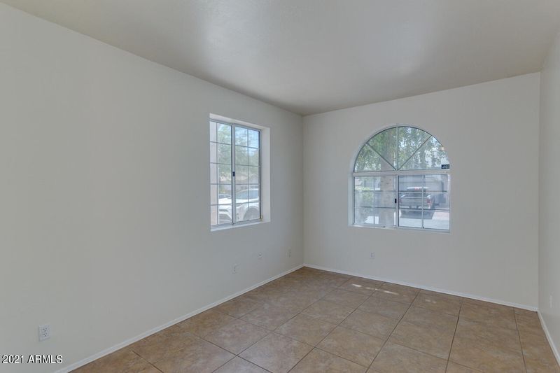 3755 E Broadway Rd #105, Mesa, AZ 85206