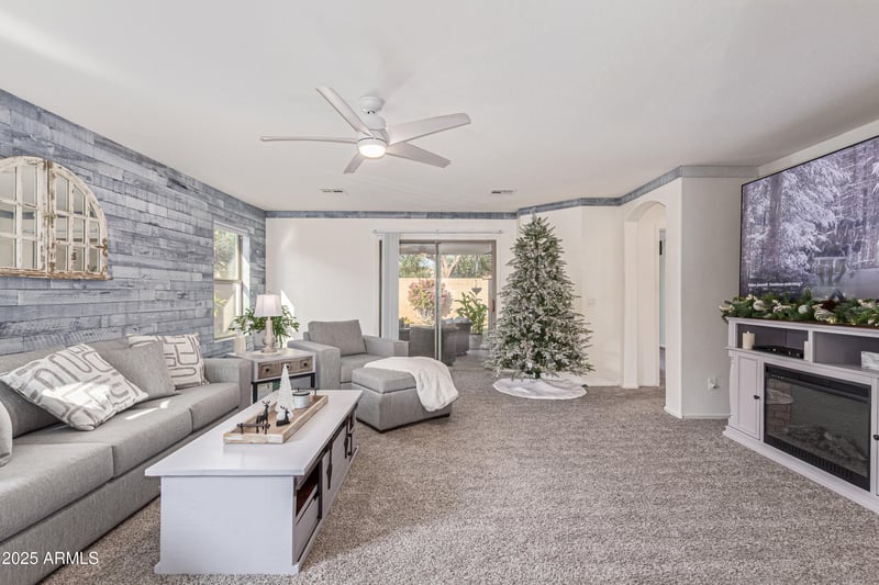 3756 Timberline Rd, Gilbert, AZ 85297