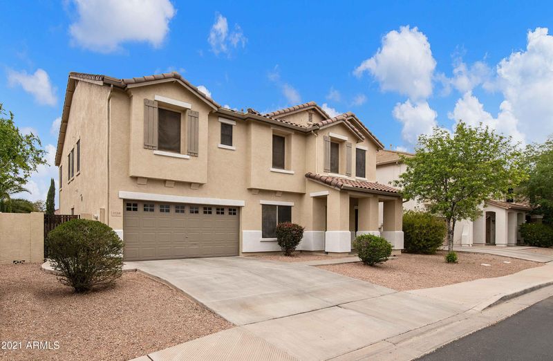 3758 E Betsy Ln, Gilbert, AZ 85296