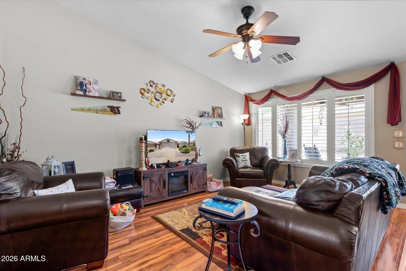 3758 E Peach Tree Dr, Chandler, AZ 85249