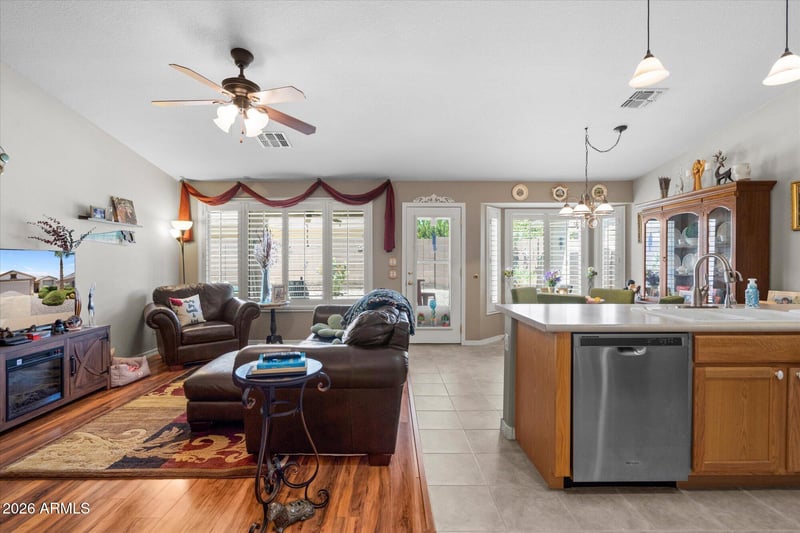 3758 E Peach Tree Dr, Chandler, AZ 85249