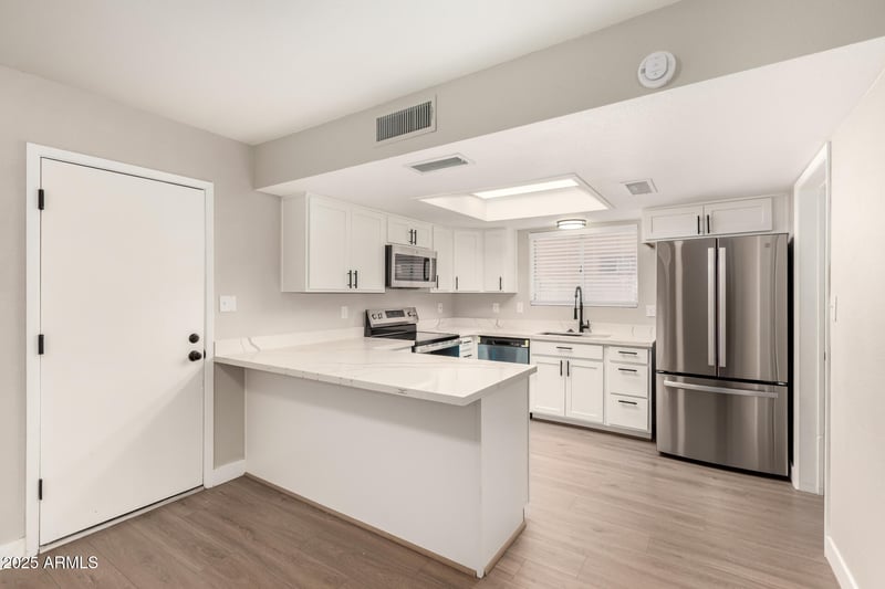 3758 Harmony Ave, Mesa, AZ 85206