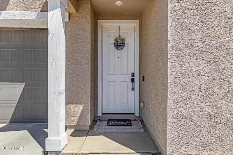 37599 Cavern Way, San Tan Valley, AZ 85140