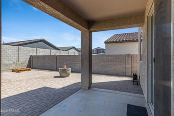 37599 Cavern Way, San Tan Valley, AZ 85140