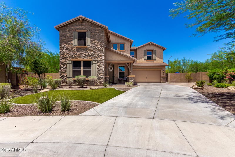 3760 Lapenna Dr, New River, AZ 85087
