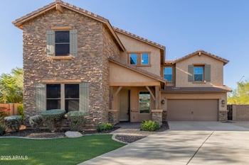 3760 Lapenna Dr, New River, AZ 85087