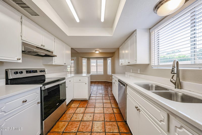 3761 Holmes Ave, Mesa, AZ 85206