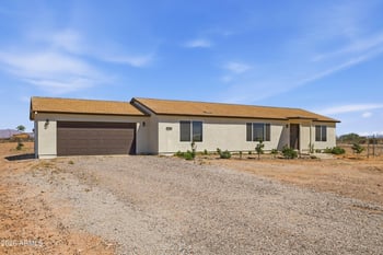 37636 Minnezona Ave, Tonopah, AZ 85354