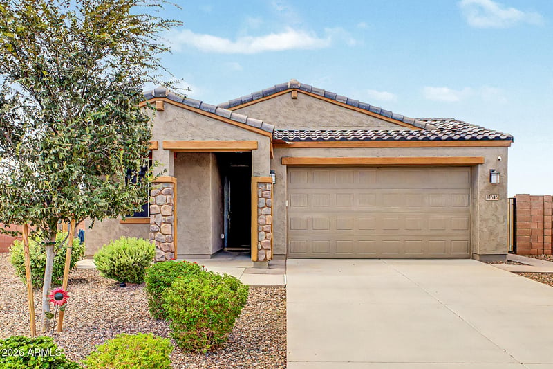 37646 N Bridlewood Ln, San Tan Valley, AZ 85140