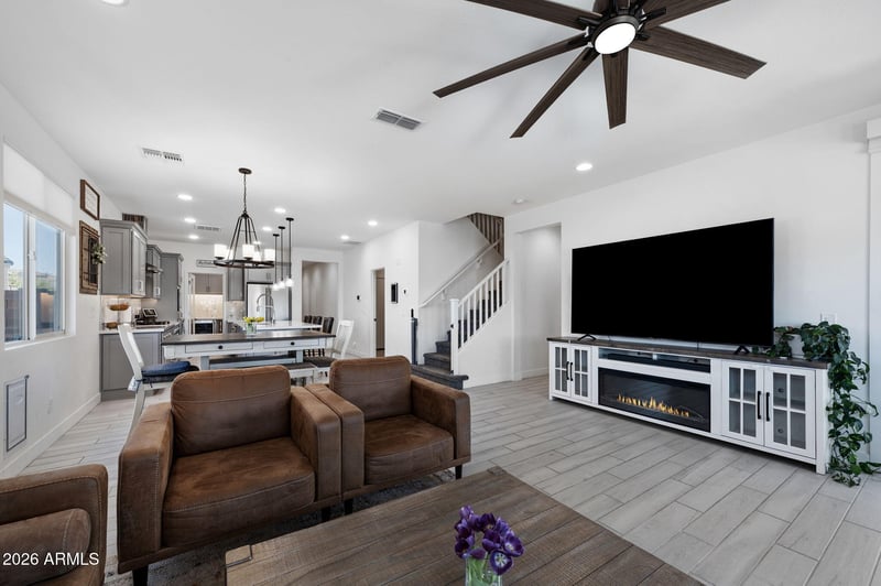 37674 Bridlewood Ln, San Tan Valley, AZ 85140