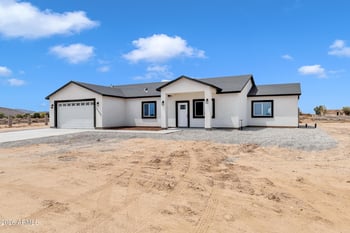 37682 Illini St, Tonopah, AZ 85354