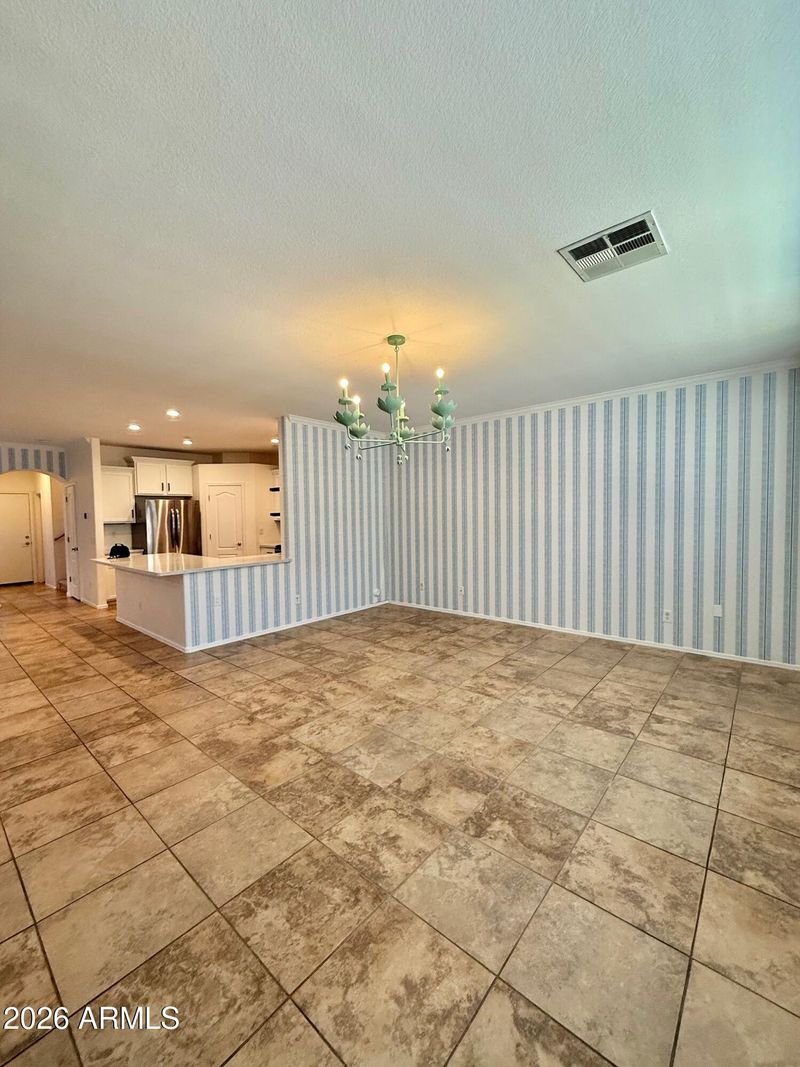 3769 E Kerry Ln, Phoenix, AZ 85050