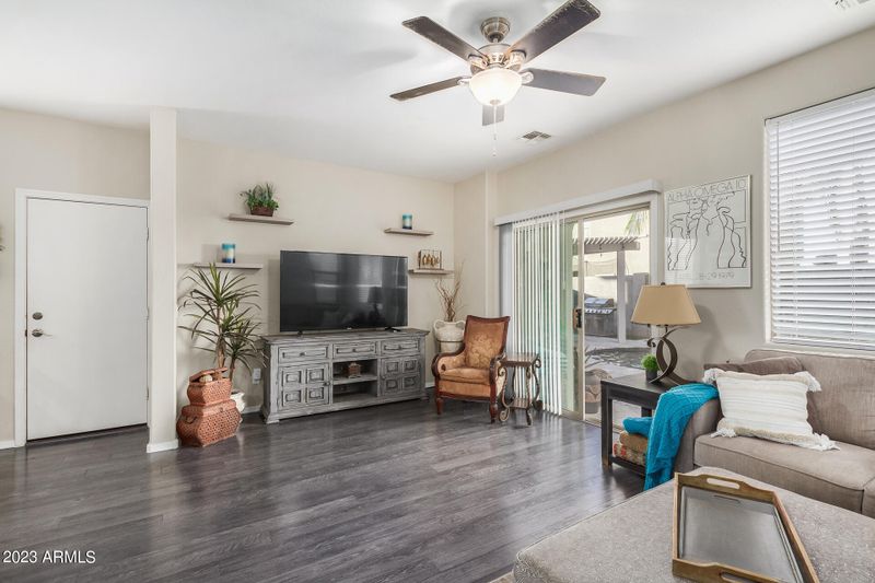 3770 E Sebastian Ln, Gilbert, AZ 85297