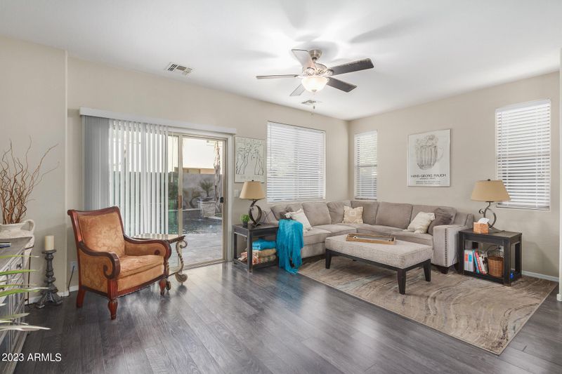 3770 E Sebastian Ln, Gilbert, AZ 85297