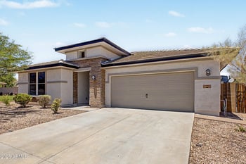 3770 Aracely Dr, New River, AZ 85087