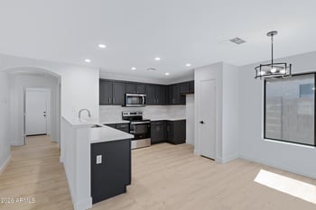 3770 W Yellow Peak Dr, San Tan Valley, AZ 85144