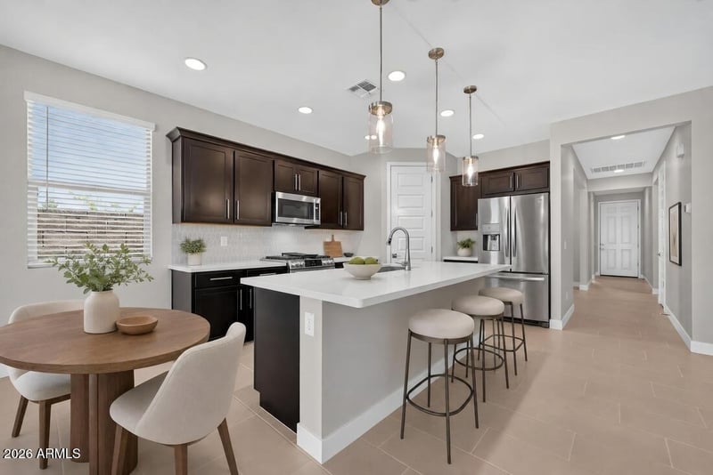 37700 Plummera Ln, San Tan Valley, AZ 85140