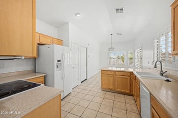 3773 S Brighton Ln, Gilbert, AZ 85297