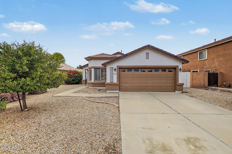 3773 S Brighton Ln, Gilbert, AZ 85297