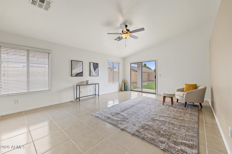 3773 S Brighton Ln, Gilbert, AZ 85297