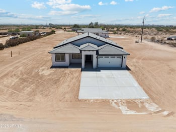 37761 Montecito Ave, Tonopah, AZ 85354
