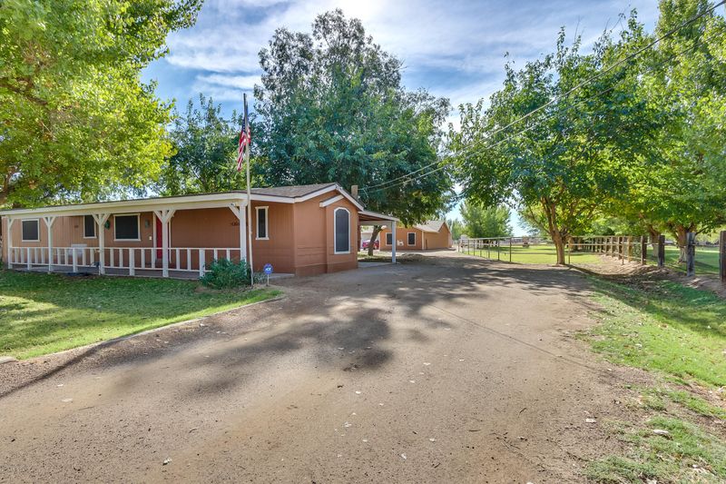 3777 E Sage Brush Ave, San Tan Valley, AZ 85140