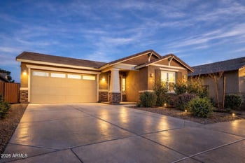 37796 Yearling Ln, San Tan Valley, AZ 85140