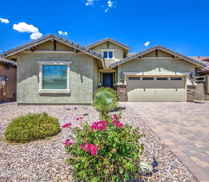 378 Castle Rock Rd, San Tan Valley, AZ 85143