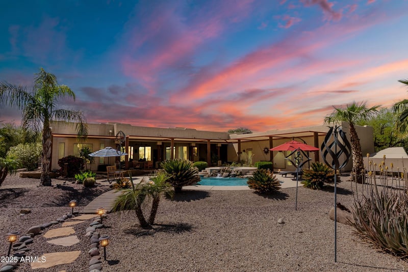 37809 9th Pl, Phoenix, AZ 85086