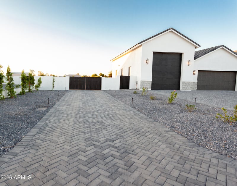 3782 Weston Ln, San Tan Valley, AZ 85140
