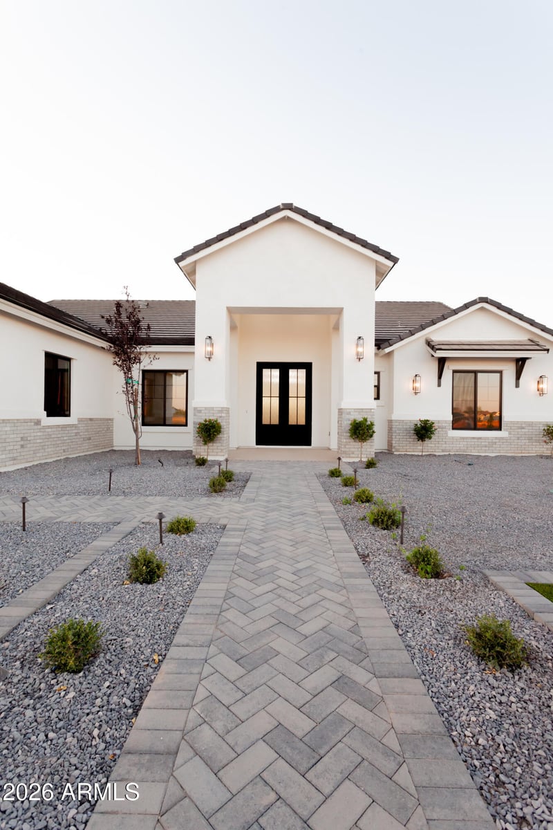 3782 Weston Ln, San Tan Valley, AZ 85140