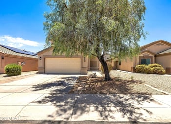 3783 W Morgan Ln, San Tan Valley, AZ 85144