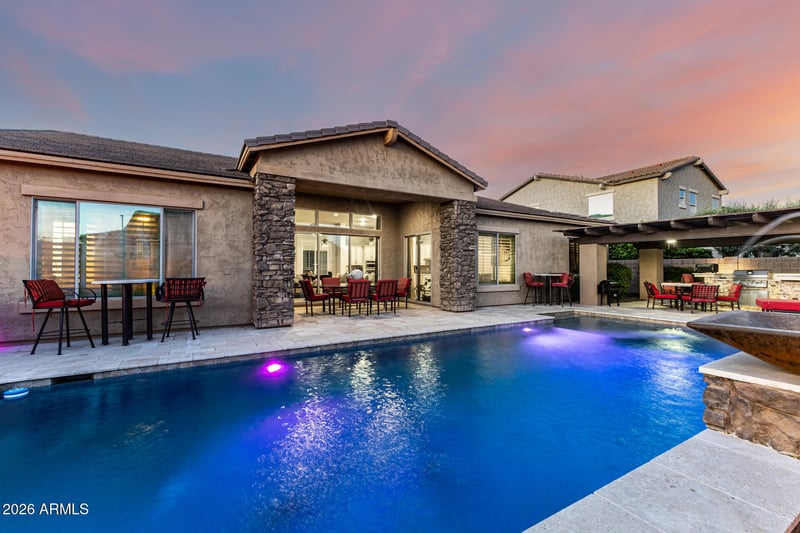3785 Strawberry Dr, Gilbert, AZ 85298