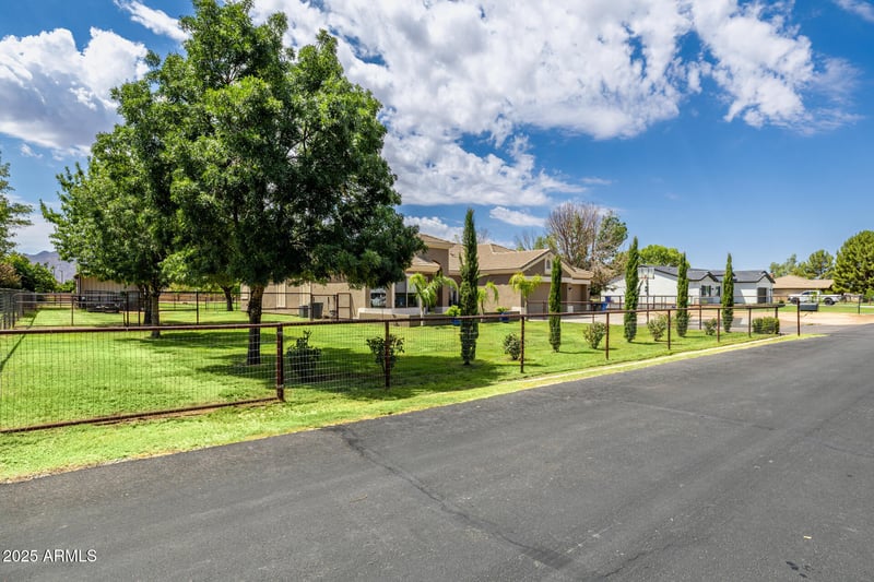 3785 Via Del Rancho Rd, Gilbert, AZ 85298