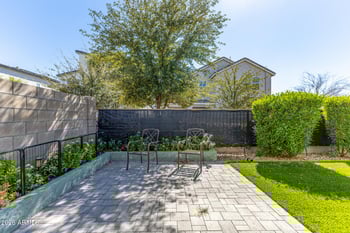 379 157th Ln, Goodyear, AZ 85338