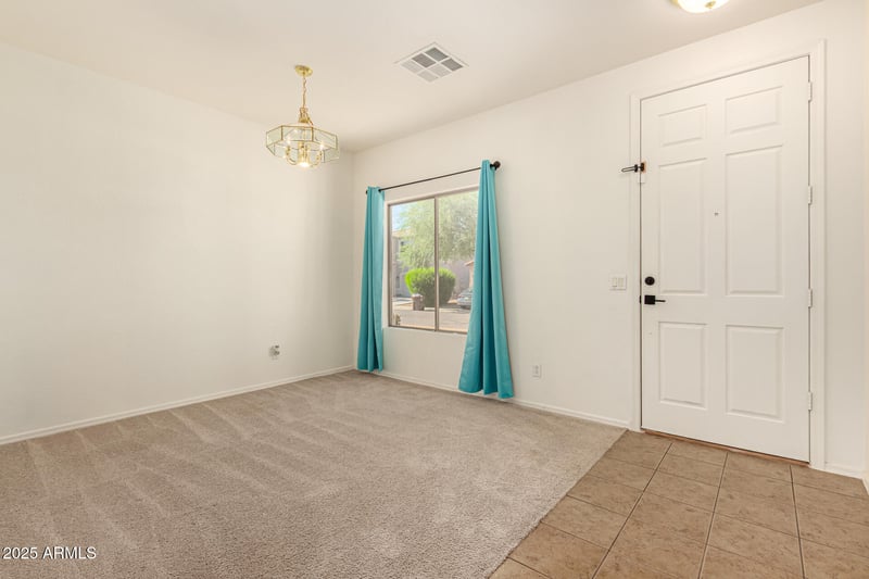 379 Cheyenne Rd, San Tan Valley, AZ 85143