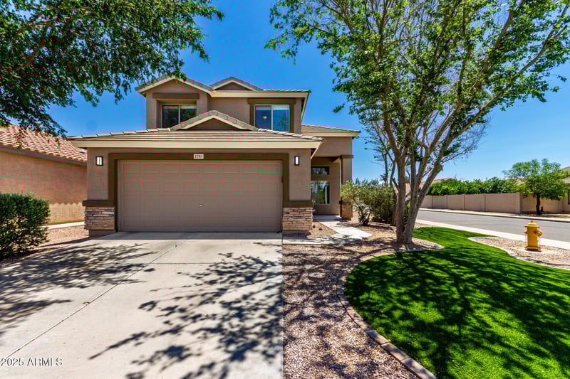 37911 Luke Ln, San Tan Valley, AZ 85140