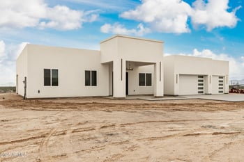 37911 Rancho Dr, Tonopah, AZ 85354