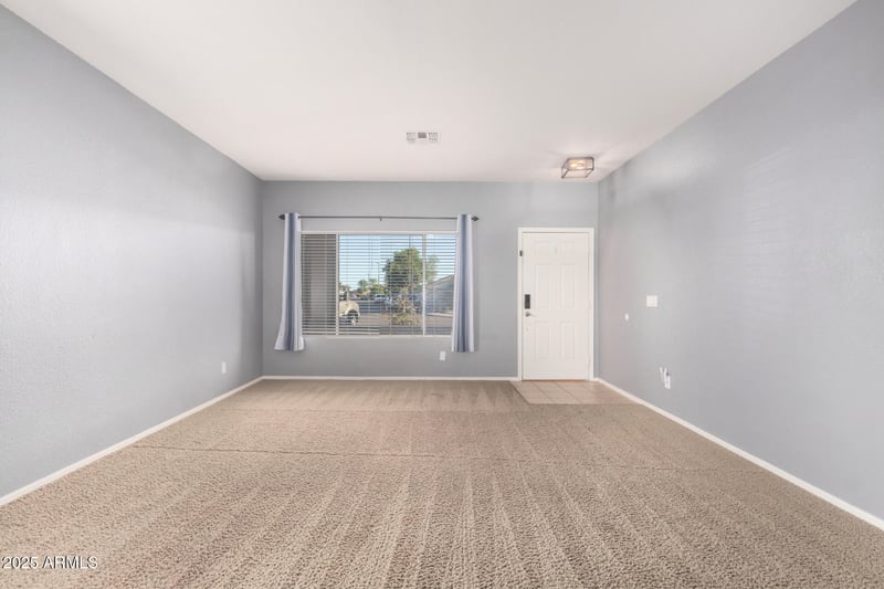 3792 Woodside Way, Gilbert, AZ 85297