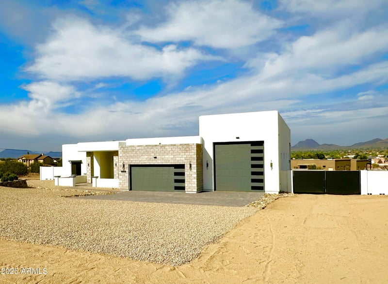 37931 31st Ave, Phoenix, AZ 85086