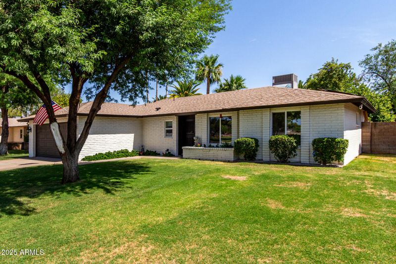 3795 W Surrey Ave, Phoenix, AZ 85029